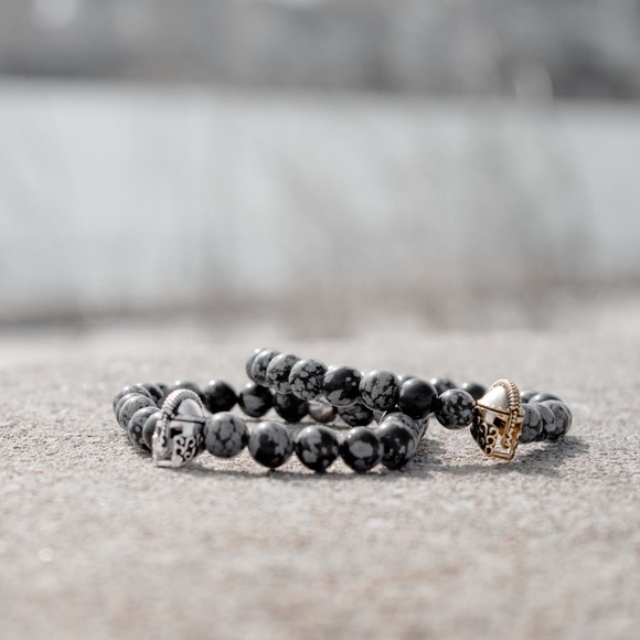 Snowflake Obsidian Bracelet With Gold Charm - Picture 5 of 5